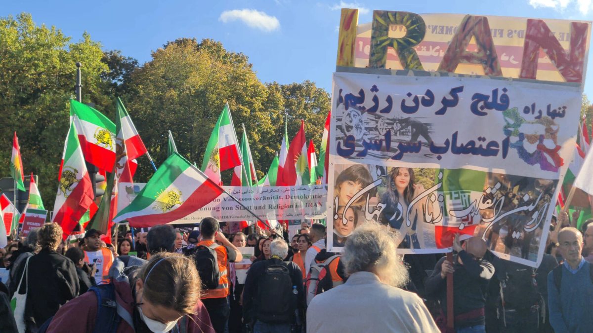 Iran: convocati gli ambasciatori di Germania, Francia e Gran Bretagna